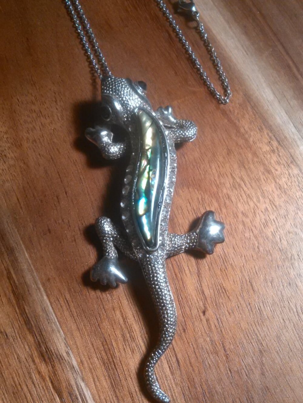 Abalone Gecko and White Crystal Silvertone Pendant Necklace (20 Inch)